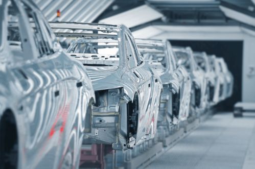 小鵬汽車年度毛利率首次轉正，營收近60億，押注智能化與云計算設備銷售厚積薄發